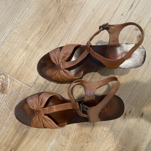 Michael Kors Size 8 wedges Brown - Picture 5 of 6